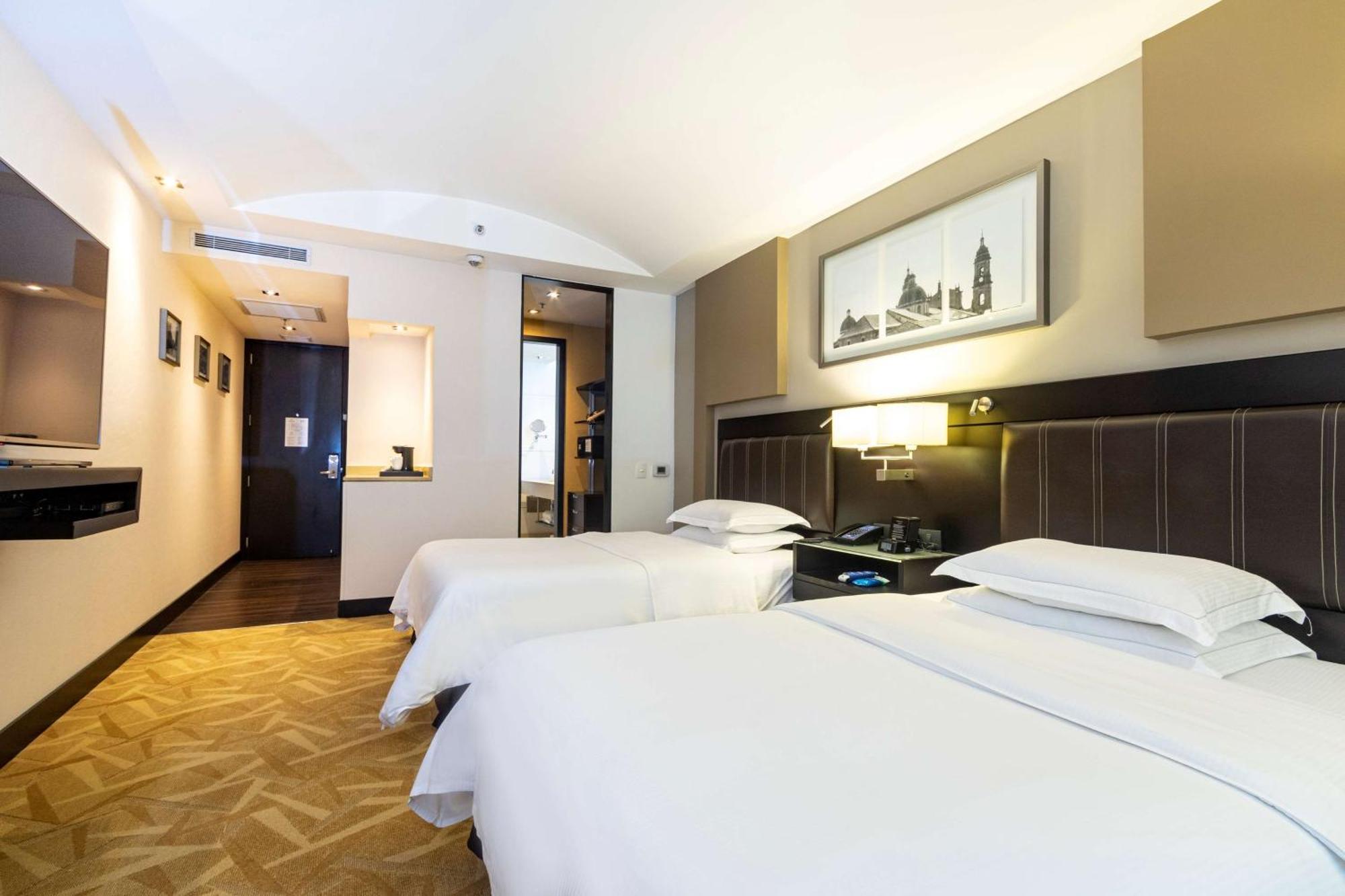 Отель Hilton Богота Экстерьер фото